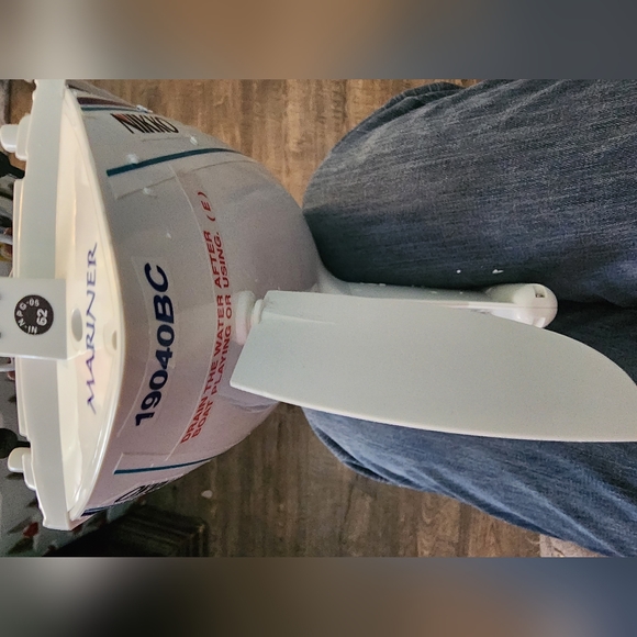 RARE NIB Nikko Mariner Sailboat 1/25  RC Radio Controll 19040BC Tested Complete - Picture 8 of 15